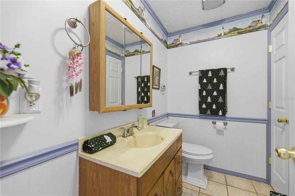 For Sale: $340,000 (5 beds, 4 baths, 3318 Square Feet)