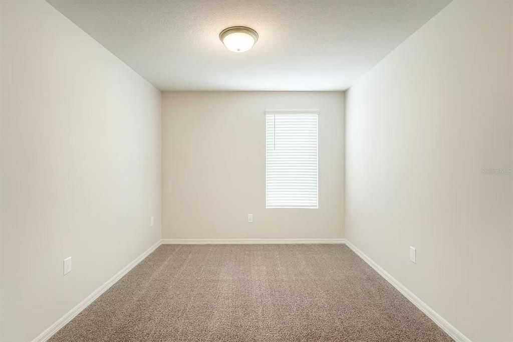 待售: $535,000 (4 贝兹, 3 浴室, 2343 平方英尺)