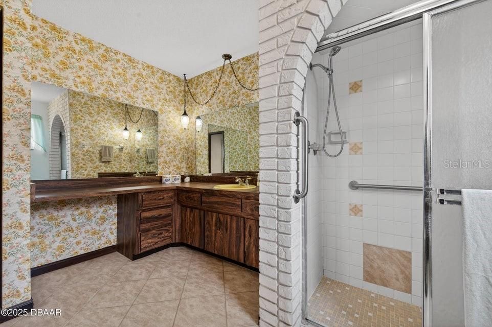 На продажу: $290,000 (3 спален, 2 ванн, 1781 Квадратных фут)