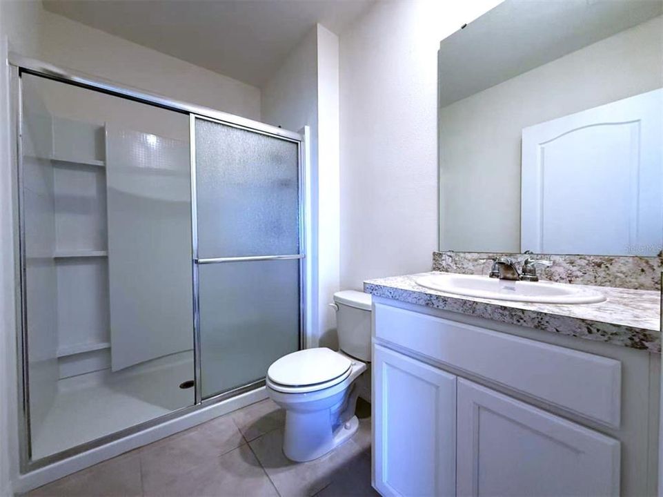 For Sale: $384,000 (5 beds, 3 baths, 2522 Square Feet)