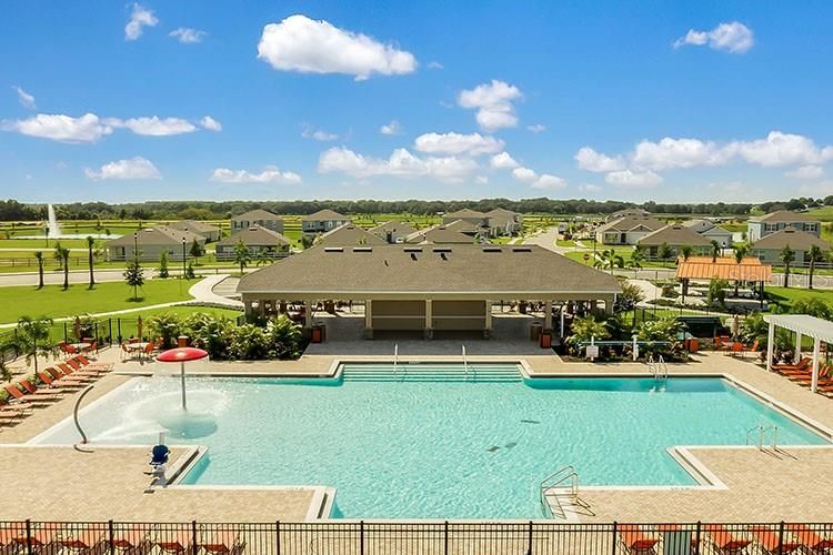 For Sale: $384,000 (5 beds, 3 baths, 2522 Square Feet)