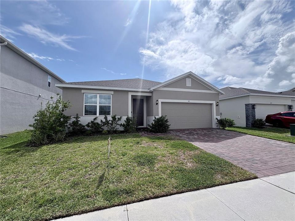 En Renta: $2,200 (4 camas, 2 baños, 1773 Pies cuadrados)