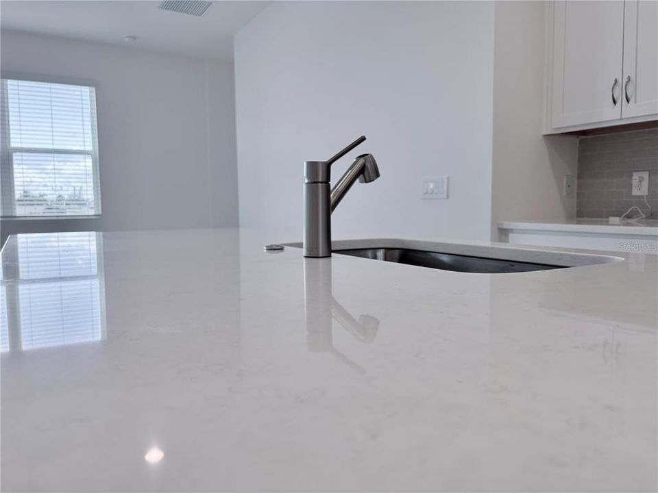 En Renta: $2,200 (4 camas, 2 baños, 1773 Pies cuadrados)