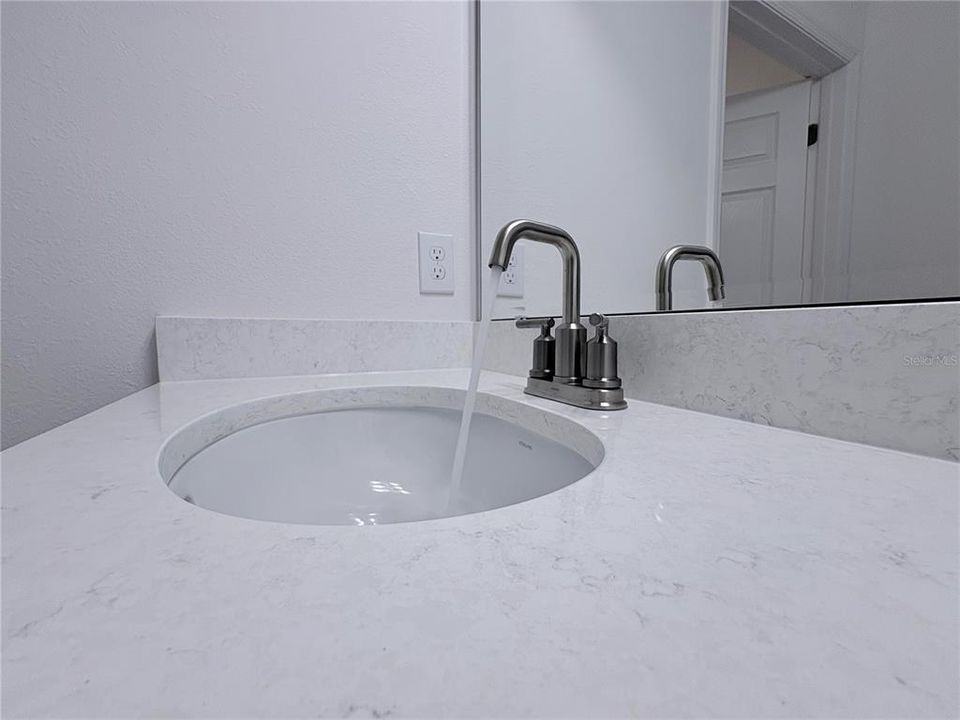 En Renta: $2,200 (4 camas, 2 baños, 1773 Pies cuadrados)