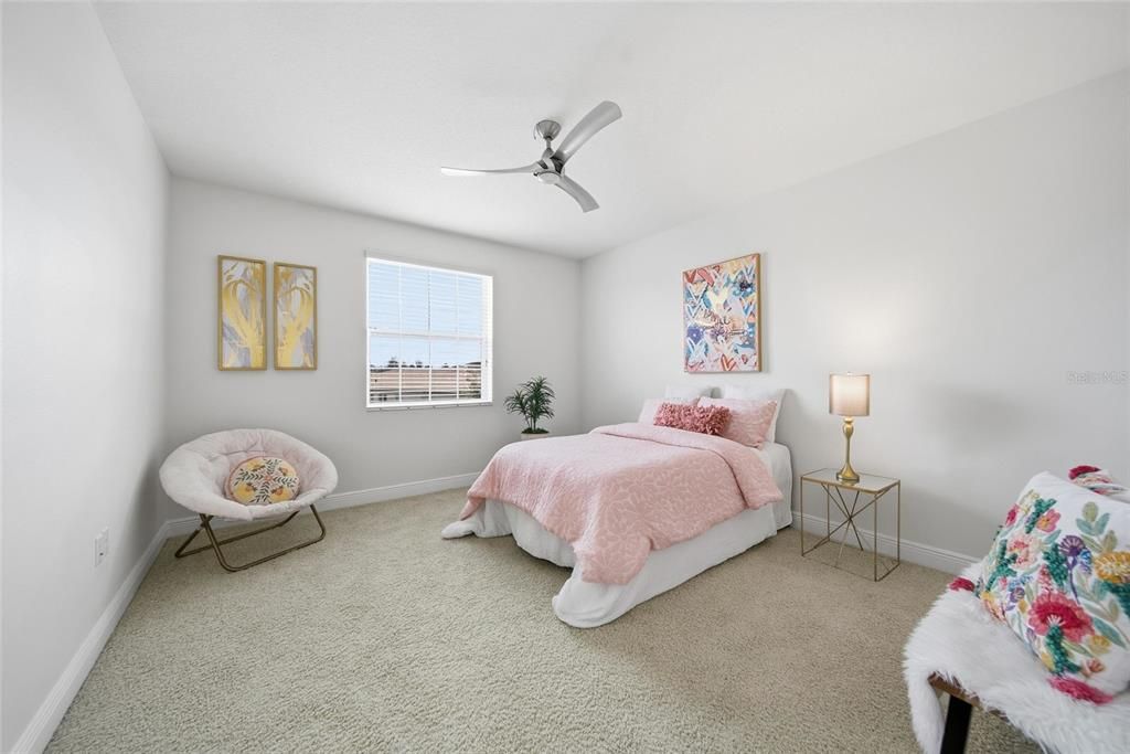 For Sale: $649,900 (4 beds, 4 baths, 2728 Square Feet)