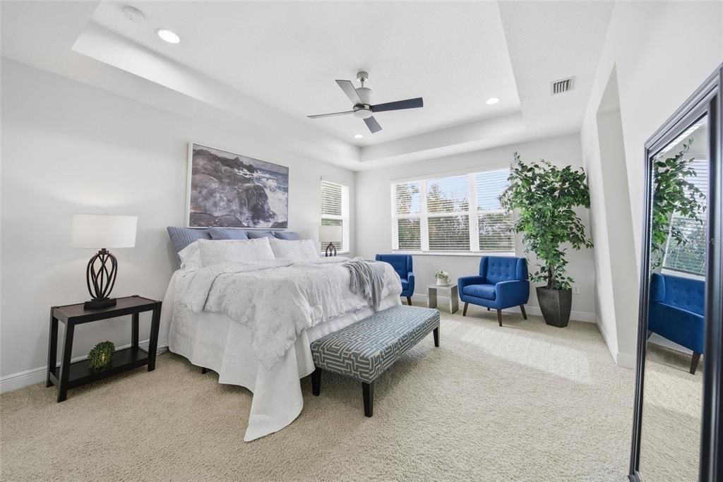 For Sale: $649,900 (4 beds, 4 baths, 2728 Square Feet)