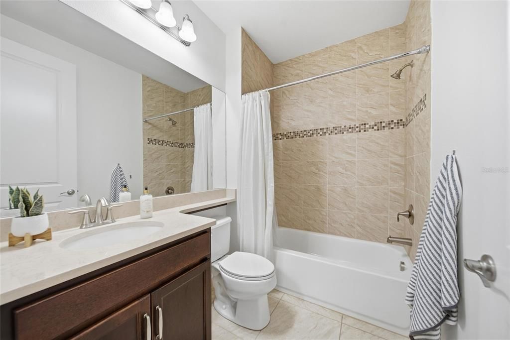 For Sale: $649,900 (4 beds, 4 baths, 2728 Square Feet)