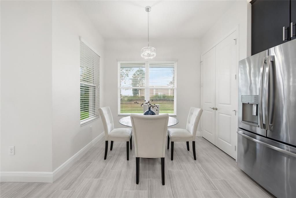 For Sale: $649,900 (4 beds, 4 baths, 2728 Square Feet)