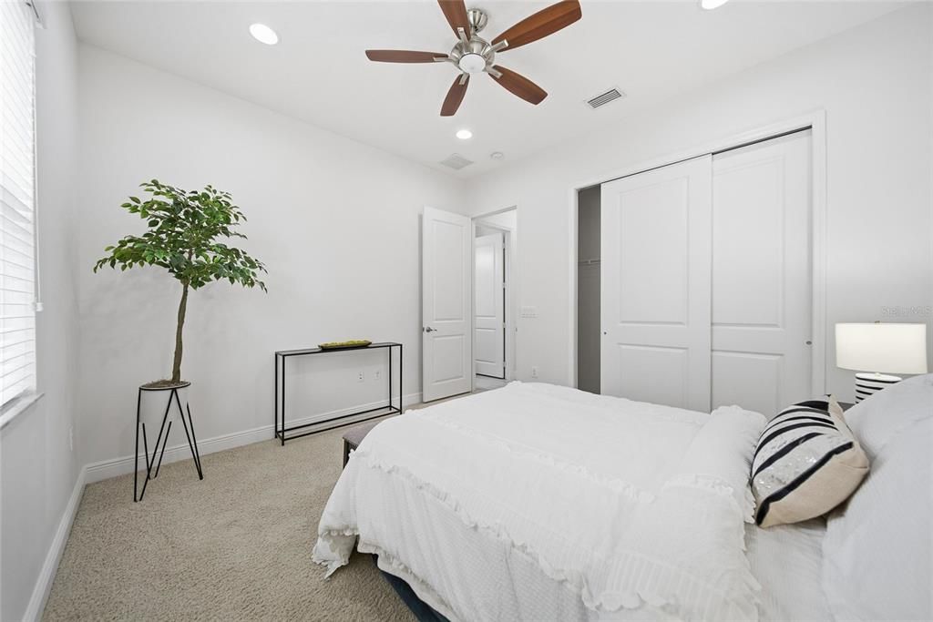 For Sale: $649,900 (4 beds, 4 baths, 2728 Square Feet)