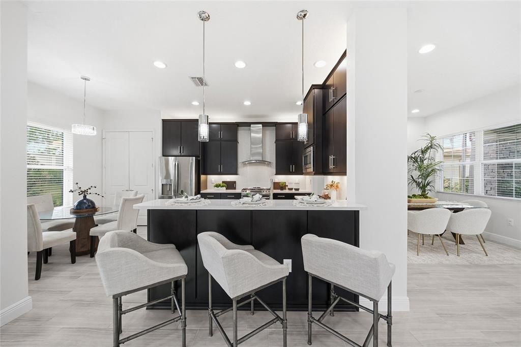 For Sale: $649,900 (4 beds, 4 baths, 2728 Square Feet)