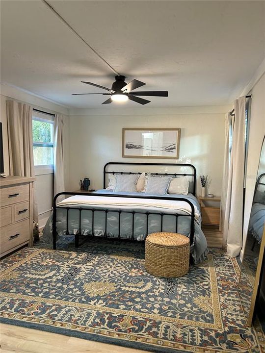 For Rent: $2,700 (3 beds, 2 baths, 1080 Square Feet)