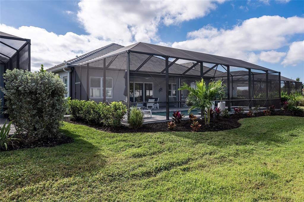 En Venta: $799,000 (3 camas, 2 baños, 2327 Pies cuadrados)