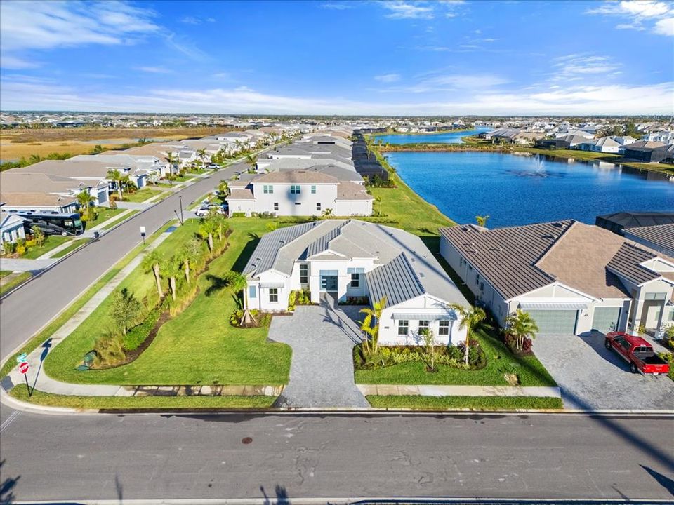 En Renta: $6,000 (3 camas, 3 baños, 2907 Pies cuadrados)