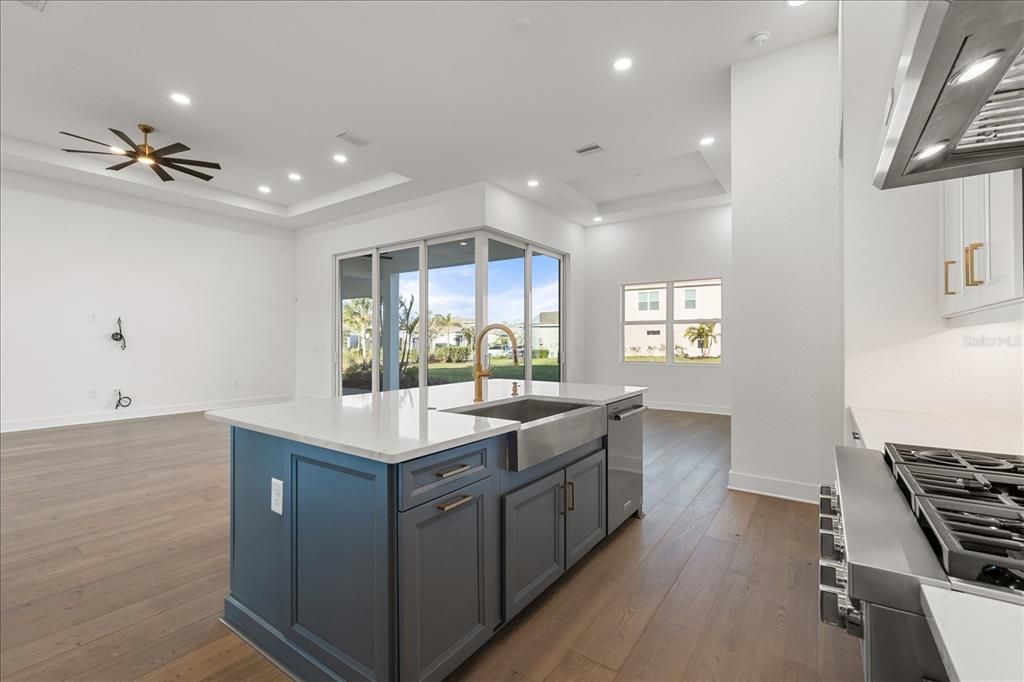 En Renta: $6,000 (3 camas, 3 baños, 2907 Pies cuadrados)