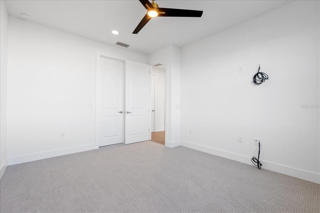 En Renta: $6,000 (3 camas, 3 baños, 2907 Pies cuadrados)