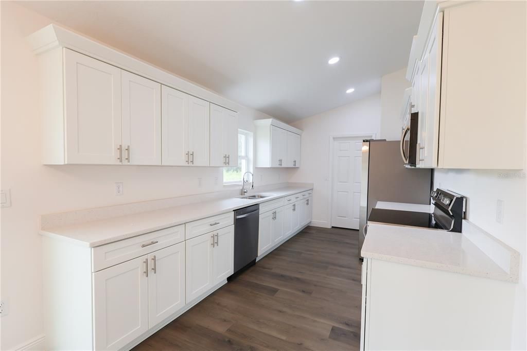 En Renta: $1,900 (3 camas, 2 baños, 1338 Pies cuadrados)