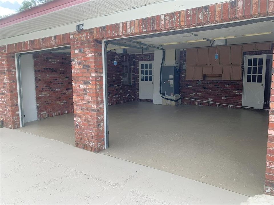 For Sale: $324,900 (3 beds, 2 baths, 1741 Square Feet)