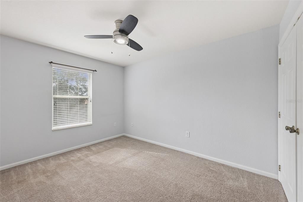 待售: $355,000 (3 贝兹, 2 浴室, 2165 平方英尺)