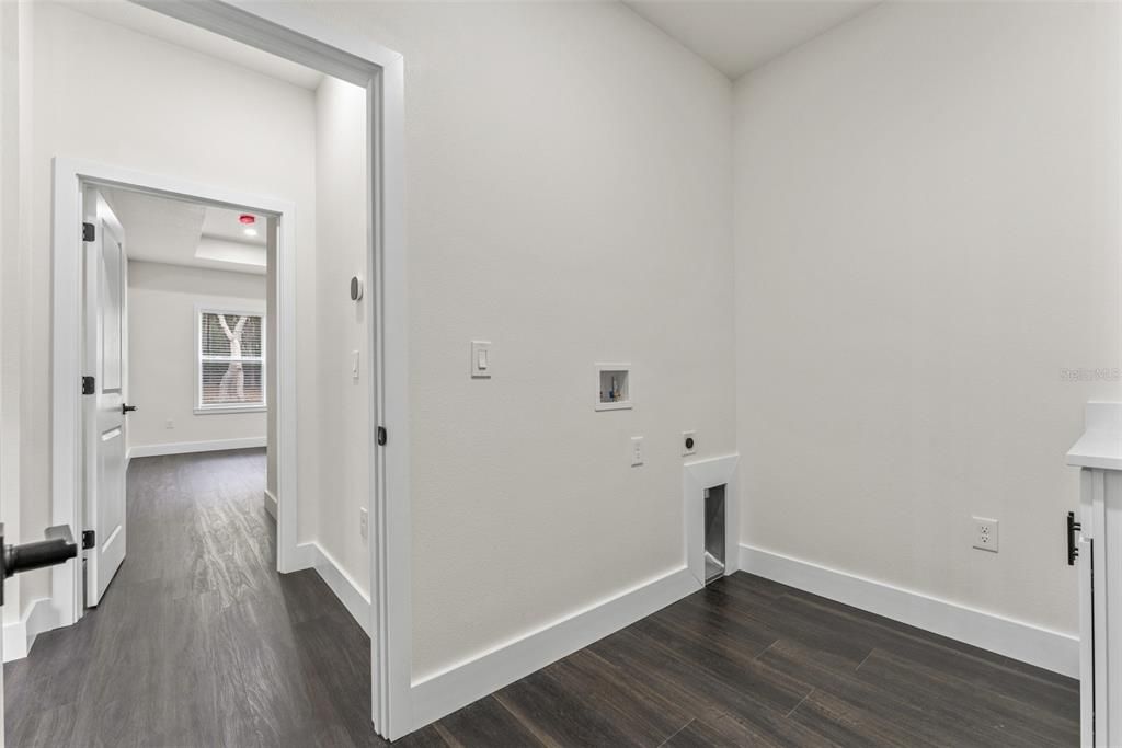 待售: $449,000 (4 贝兹, 3 浴室, 2345 平方英尺)