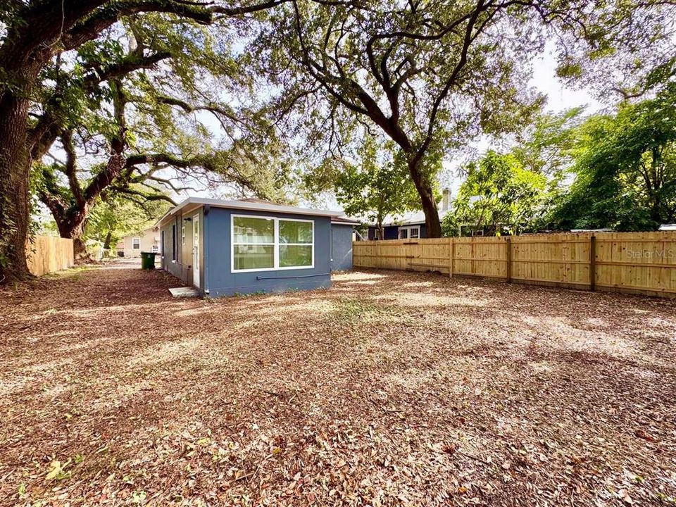 В аренду: $1,600 (2 спален, 1 ванн, 1000 Квадратных фут)