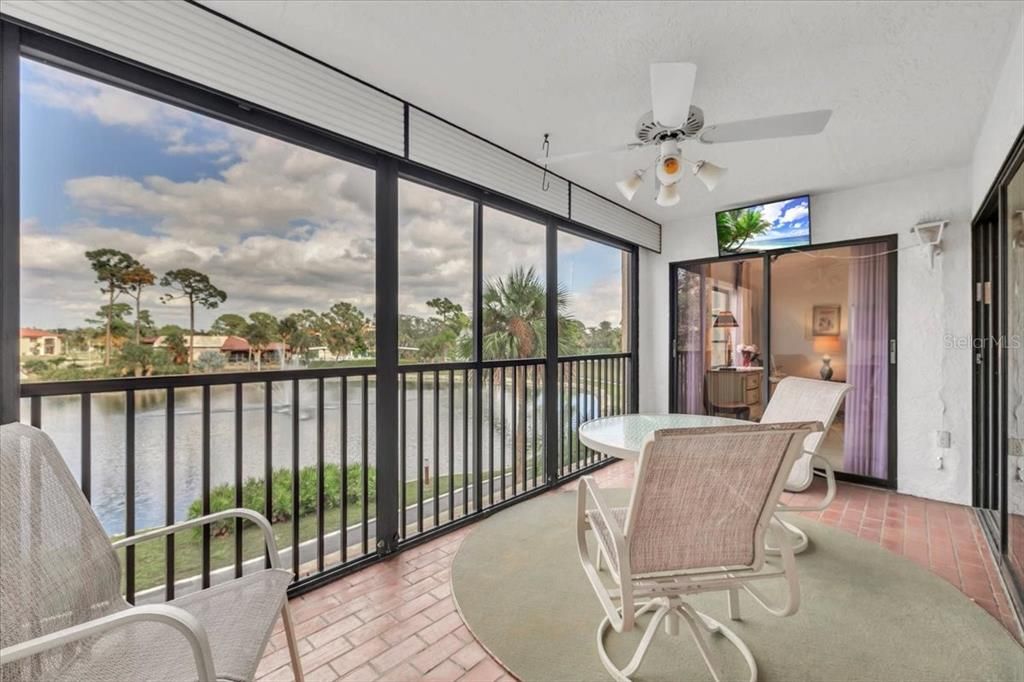 For Sale: $190,000 (2 beds, 2 baths, 1405 Square Feet)