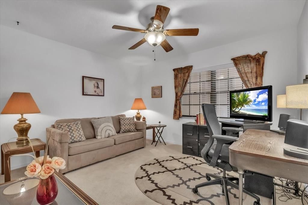 For Sale: $190,000 (2 beds, 2 baths, 1405 Square Feet)