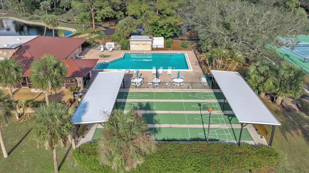 For Sale: $190,000 (2 beds, 2 baths, 1405 Square Feet)