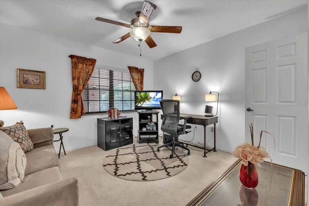 For Sale: $190,000 (2 beds, 2 baths, 1405 Square Feet)