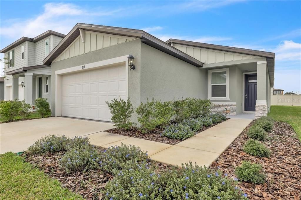 En Venta: $335,000 (4 camas, 2 baños, 1680 Pies cuadrados)