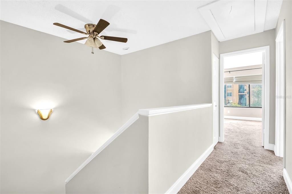 For Sale: $400,000 (3 beds, 2 baths, 1700 Square Feet)