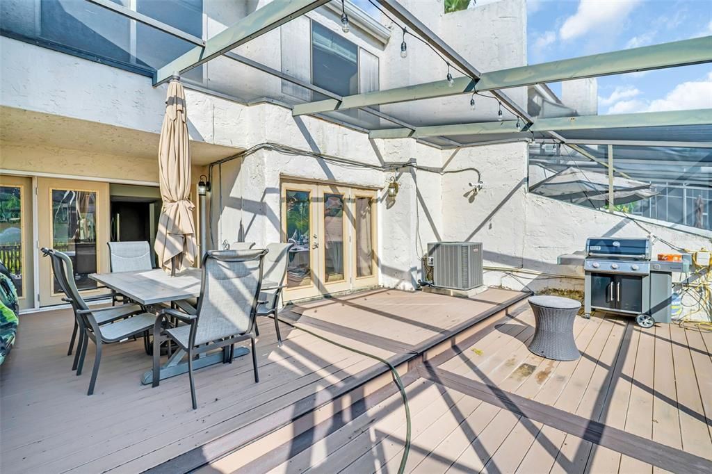 For Sale: $400,000 (3 beds, 2 baths, 1700 Square Feet)