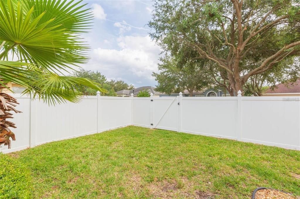 待售: $569,900 (3 贝兹, 3 浴室, 2715 平方英尺)