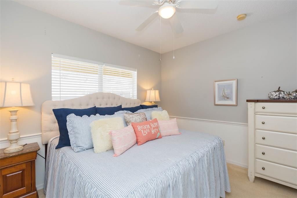 待售: $569,900 (3 贝兹, 3 浴室, 2715 平方英尺)