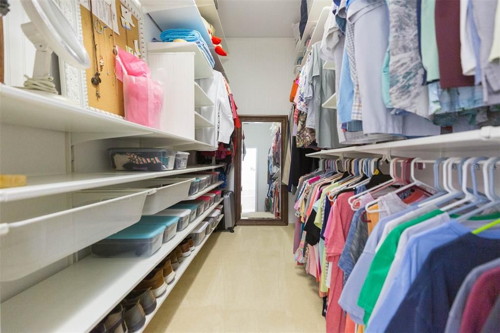 待售: $569,900 (3 贝兹, 3 浴室, 2715 平方英尺)