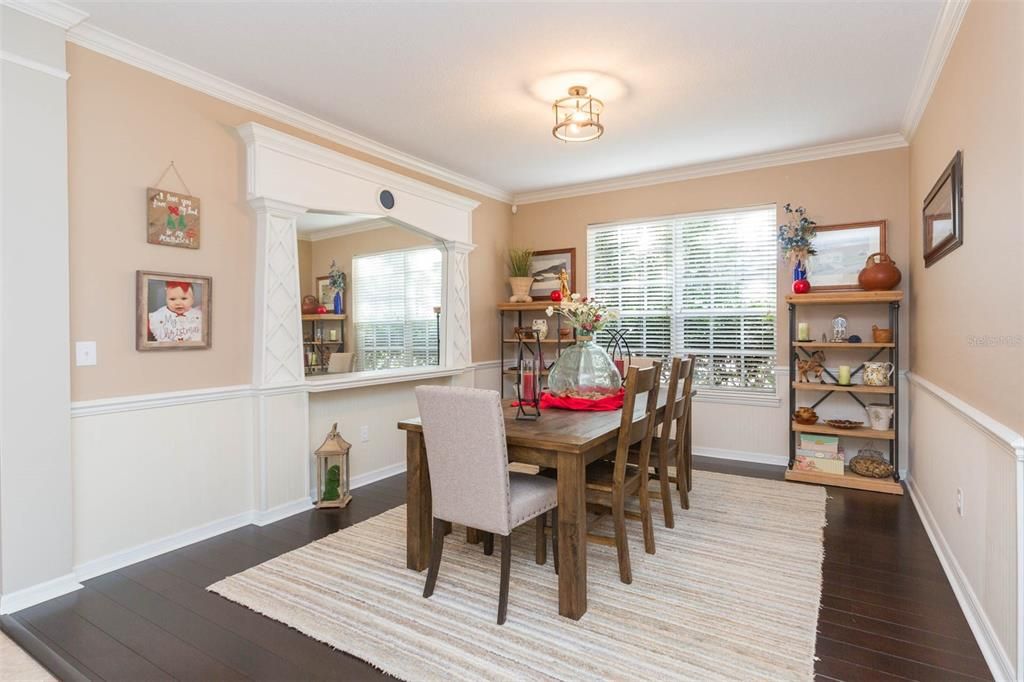 待售: $569,900 (3 贝兹, 3 浴室, 2715 平方英尺)