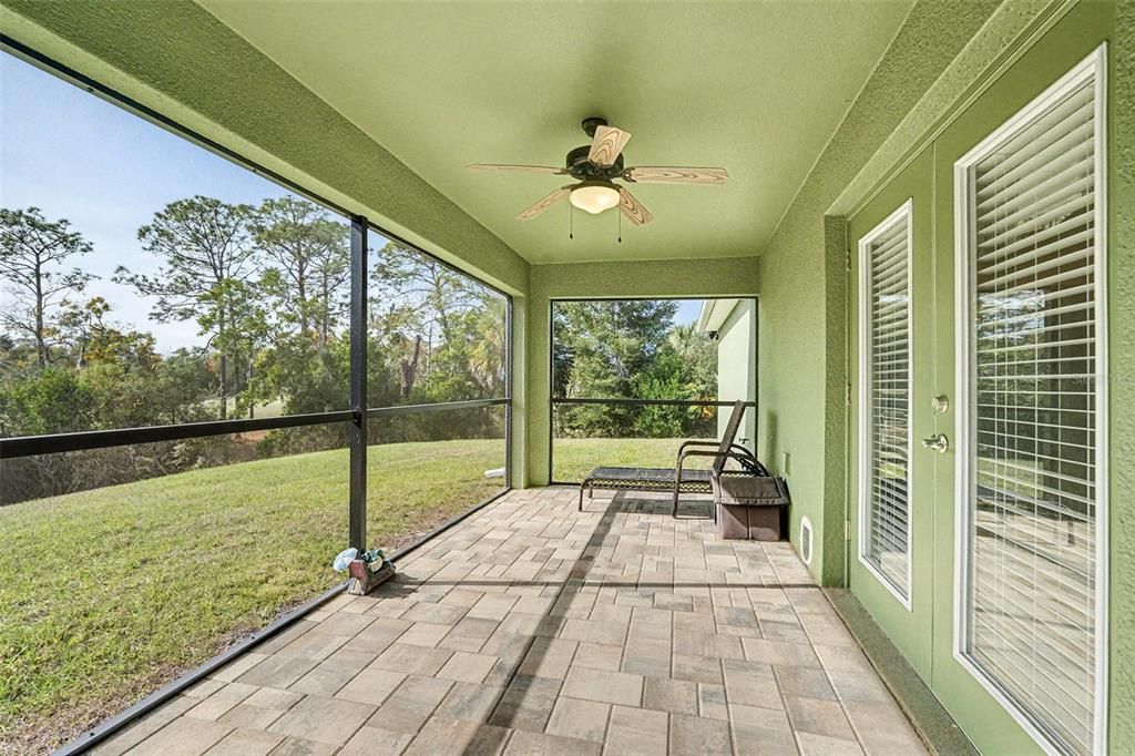 For Sale: $275,000 (3 beds, 2 baths, 1541 Square Feet)