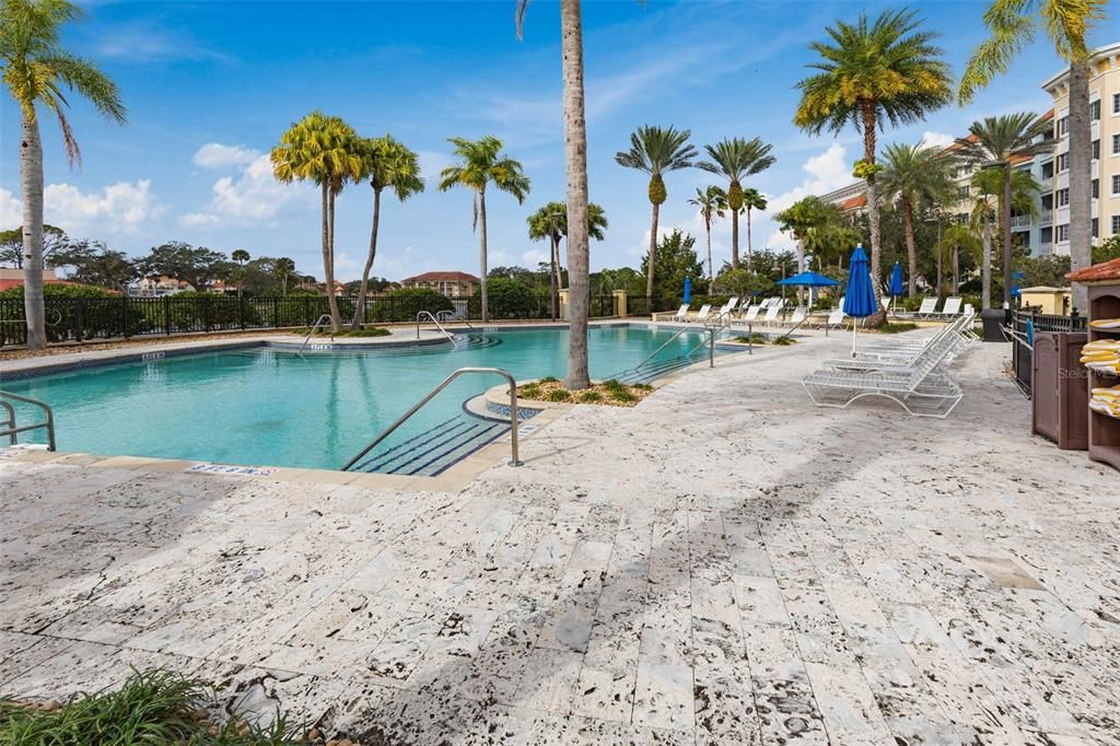 En Venta: $399,000 (2 camas, 2 baños, 1351 Pies cuadrados)