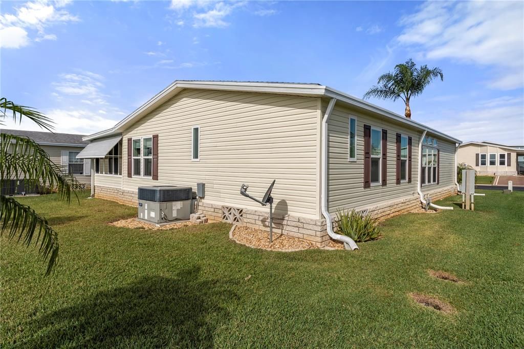 For Sale: $237,900 (3 beds, 2 baths, 1488 Square Feet)