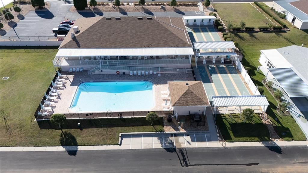 For Sale: $237,900 (3 beds, 2 baths, 1488 Square Feet)