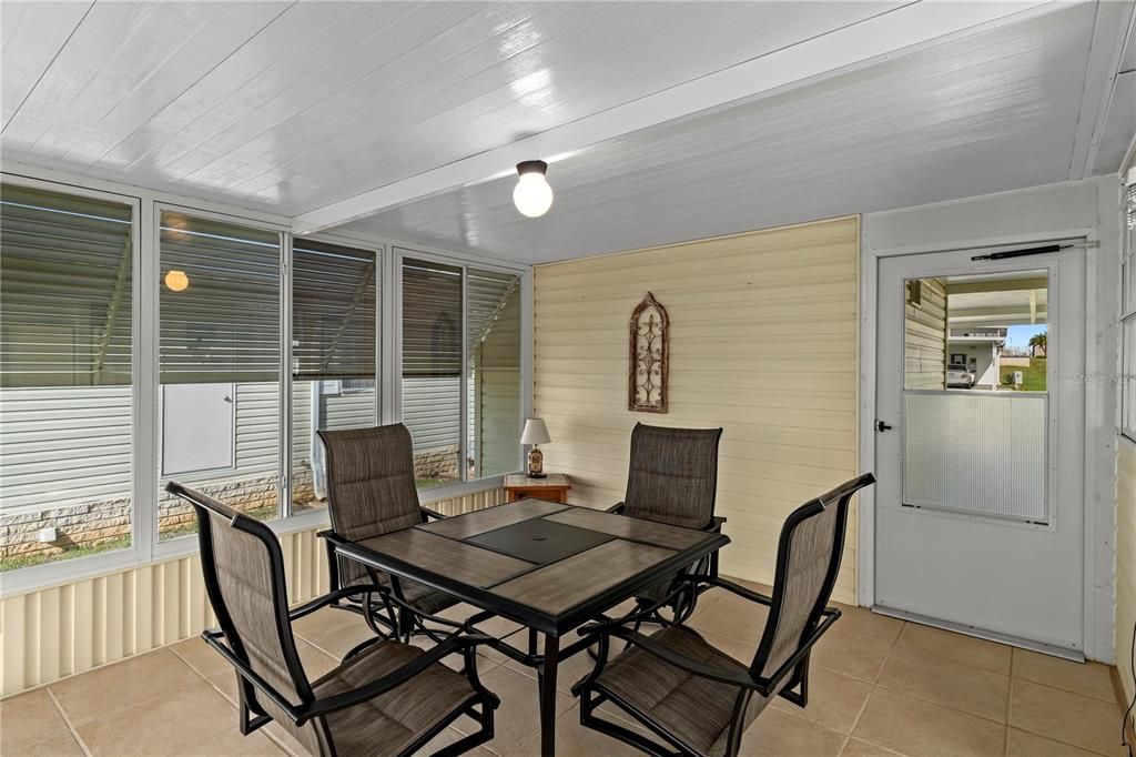 For Sale: $237,900 (3 beds, 2 baths, 1488 Square Feet)