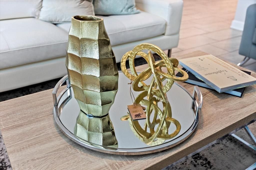 En Venta: $765,000 (6 camas, 5 baños, 3343 Pies cuadrados)