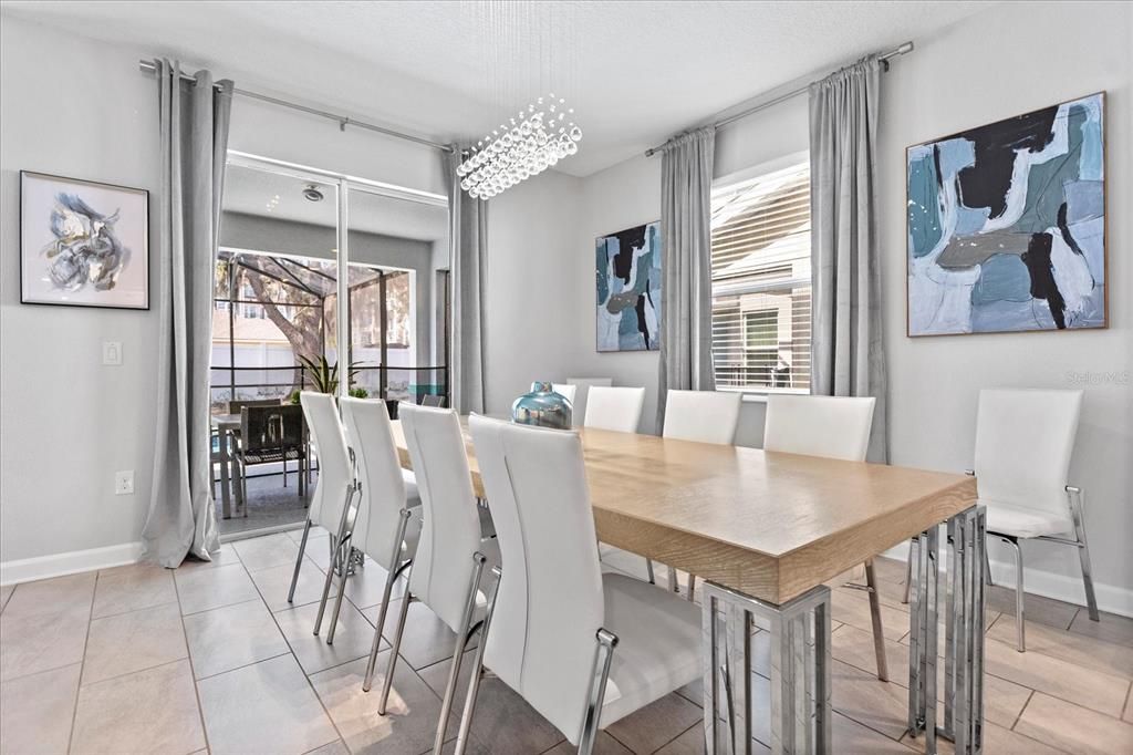 En Venta: $765,000 (6 camas, 5 baños, 3343 Pies cuadrados)