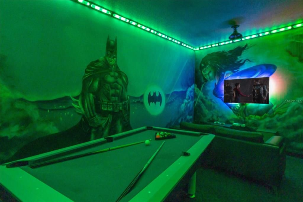 En Venta: $765,000 (6 camas, 5 baños, 3343 Pies cuadrados)