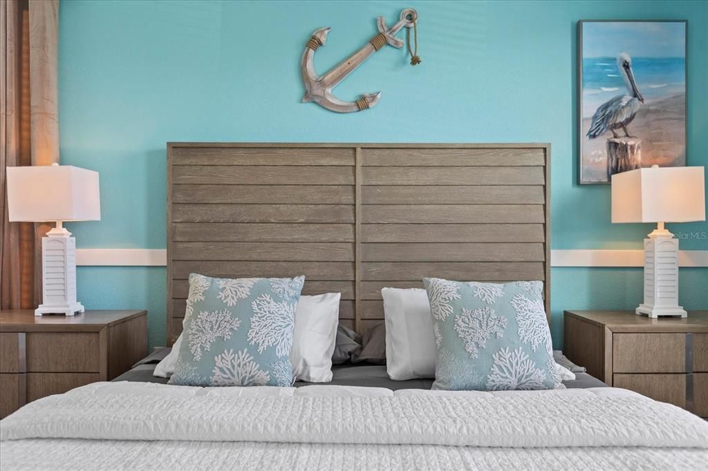 En Venta: $765,000 (6 camas, 5 baños, 3343 Pies cuadrados)