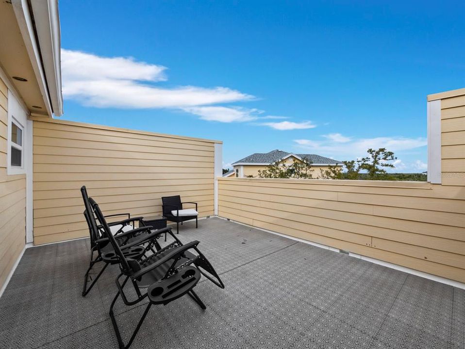 En Venta: $475,000 (1 camas, 2 baños, 1244 Pies cuadrados)