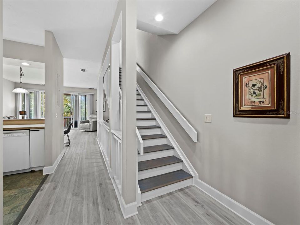 En Venta: $475,000 (1 camas, 2 baños, 1244 Pies cuadrados)