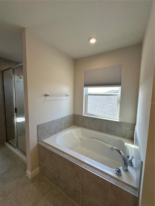 En Renta: $3,950 (5 camas, 5 baños, 3680 Pies cuadrados)