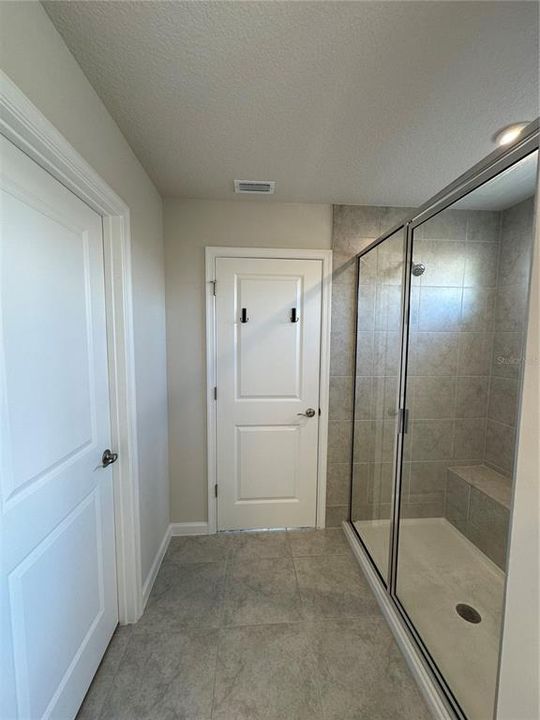 En Renta: $3,950 (5 camas, 5 baños, 3680 Pies cuadrados)