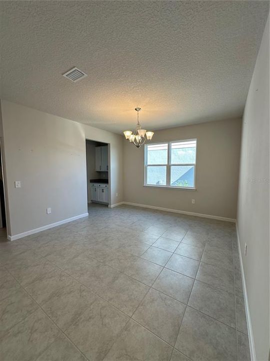 En Renta: $3,950 (5 camas, 5 baños, 3680 Pies cuadrados)