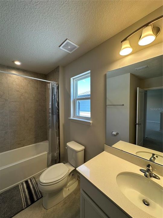 En Renta: $3,950 (5 camas, 5 baños, 3680 Pies cuadrados)